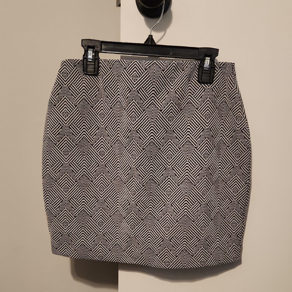 Express Black and White Mini Pencil Skirt